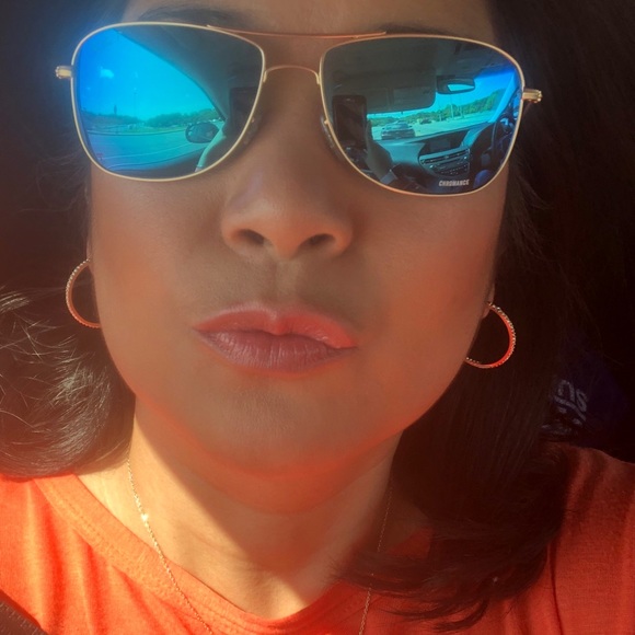 Meet your Posher, Jean - Picture 6 of 8